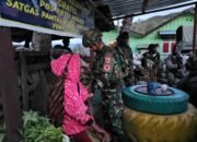 Satgas Yonif 521/DY Gelar Kesehatan Gratis di Distrik Walesi