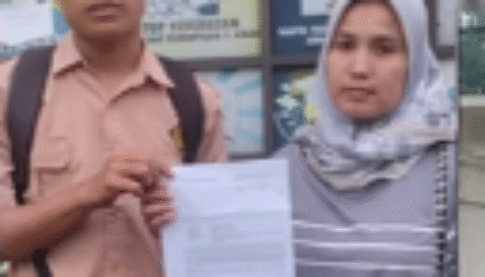 Viral Anak Sekolah Mogok,Karna Tindakan Kepala Sekolah.